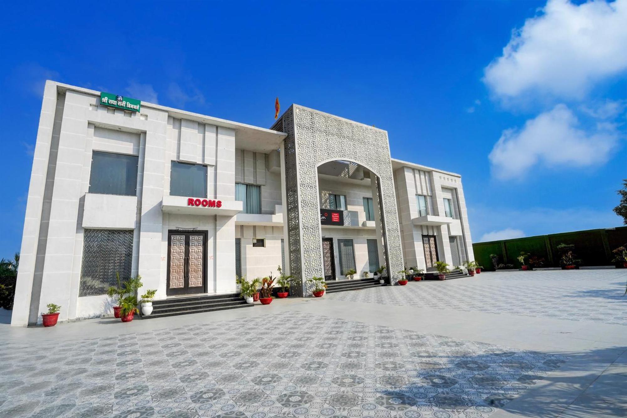 Collection O The God'S Palace Resort Meerut Extérieur photo