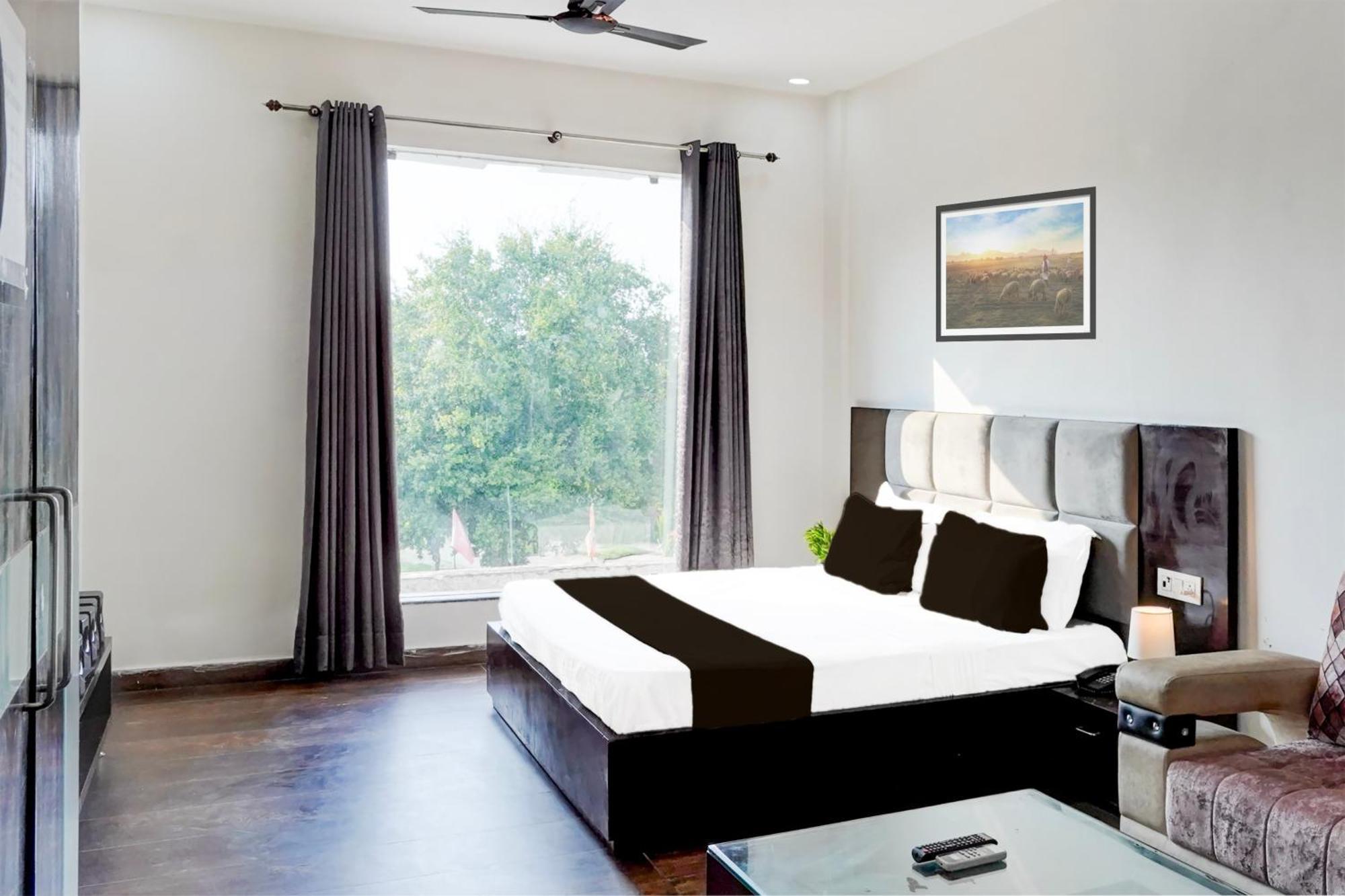Collection O The God'S Palace Resort Meerut Extérieur photo